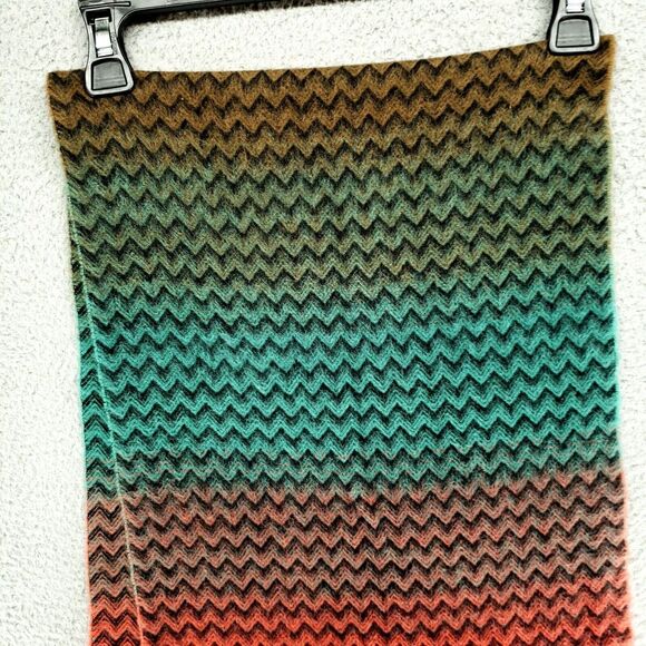 100% Cashmere Scarf Multicolor Gradient 64 X 13 Made in Scotland British Flag - Picture 3 of 13